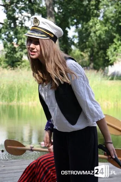 Plenerowe pokazy teatralne (zdjęcia, wideo)