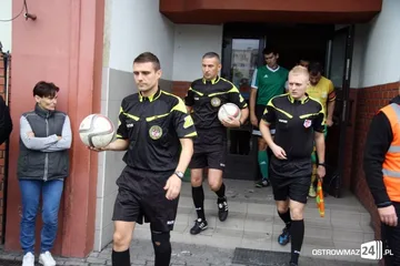 Ostrovia z kompletem punktów (zdjęcia)