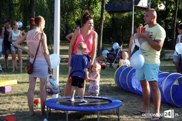 Pożegnali wakacje bańkami mydlanymi