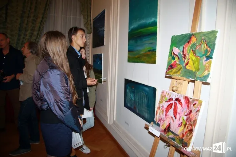 Wernisaż pleneru malarskiego (zdjęcia)