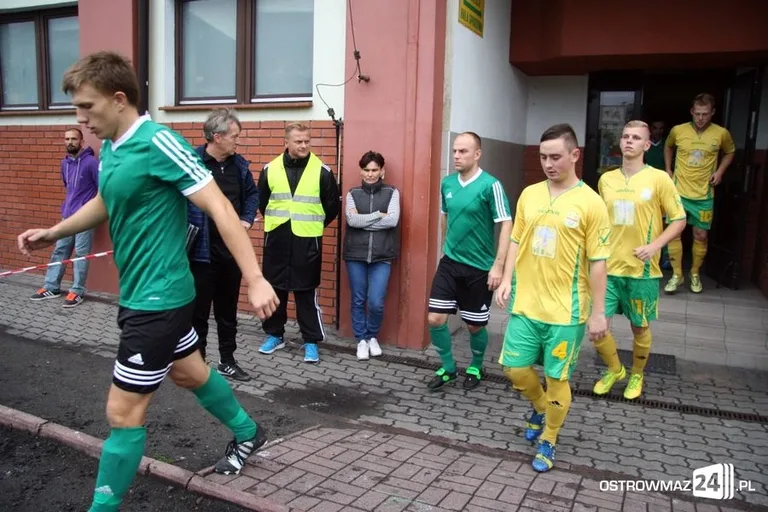 Ostrovia z kompletem punktów (zdjęcia)