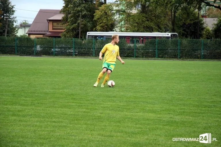 Ostrovia z kompletem punktów (zdjęcia)