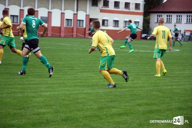 Ostrovia z kompletem punktów (zdjęcia)