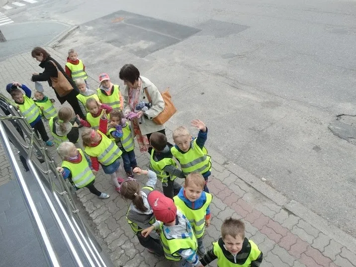 Przedszkolaki zwiedzały komendę (zdjęcia)