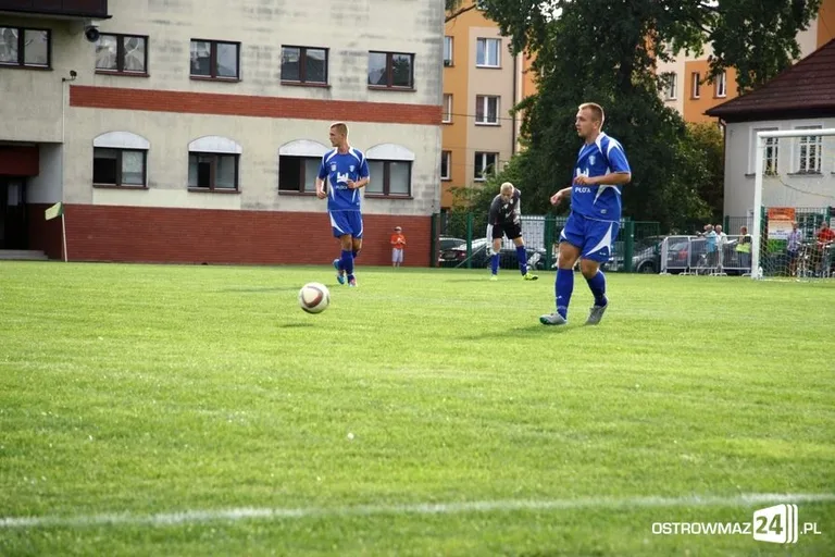 Ostrovia remisuje z liderem (zdjęcia, wyniki, tabela)