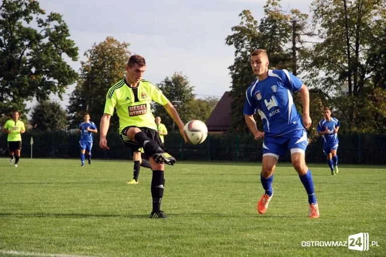 Ostrovia remisuje z liderem (zdjęcia, wyniki, tabela)