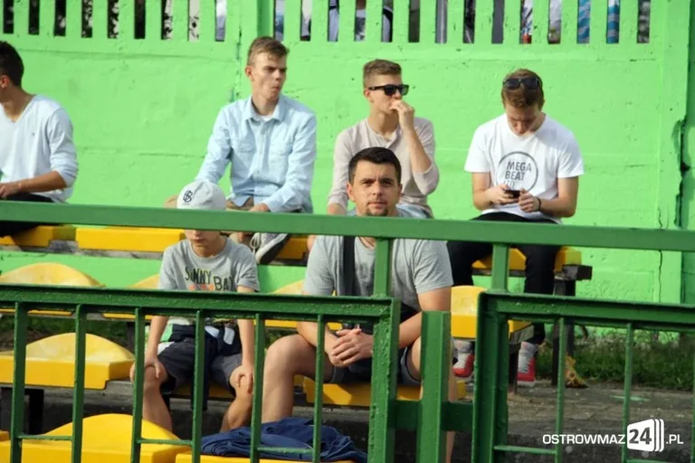 Ostrovia remisuje z liderem (zdjęcia, wyniki, tabela)