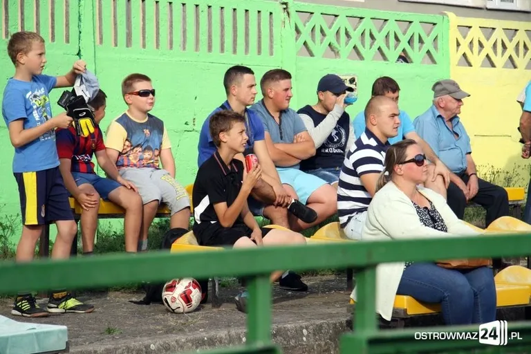 Ostrovia remisuje z liderem (zdjęcia, wyniki, tabela)