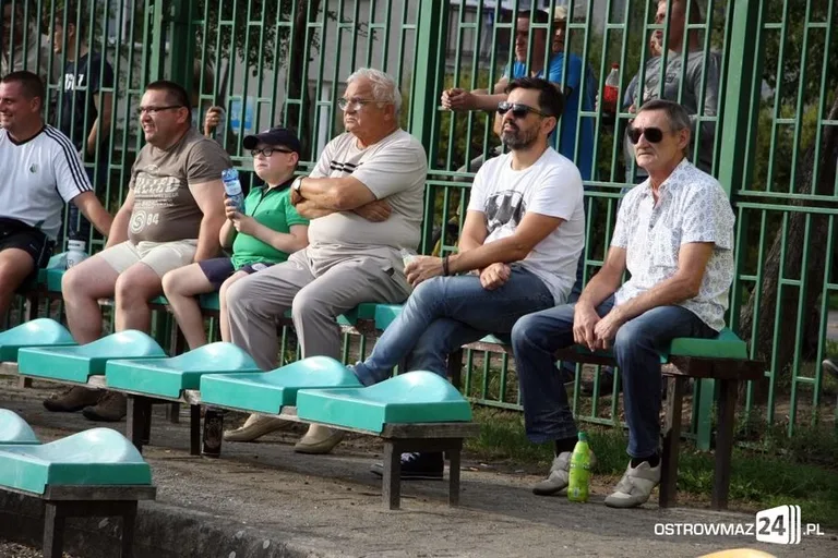 Ostrovia remisuje z liderem (zdjęcia, wyniki, tabela)