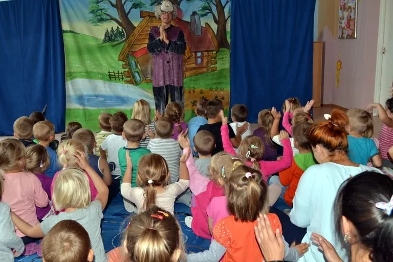 Spektakl teatralny w Broku (zdjęcia)