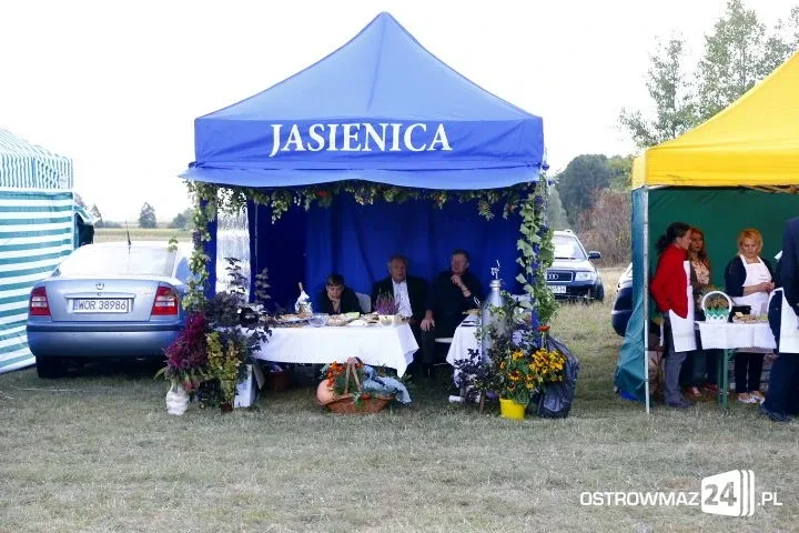 Trwają dożynki gminne w Nieskórzu (nowe zdjęcia)