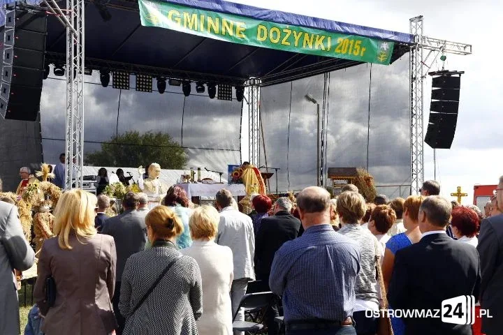 Trwają dożynki gminne w Nieskórzu (nowe zdjęcia)