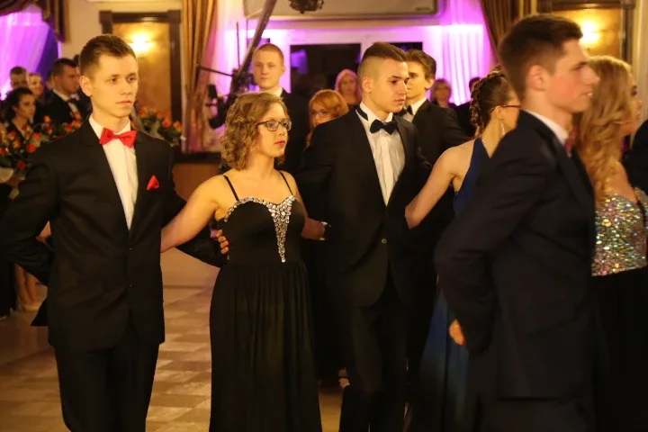 Studniówka Ekonomika - pierwsze zdjęcia