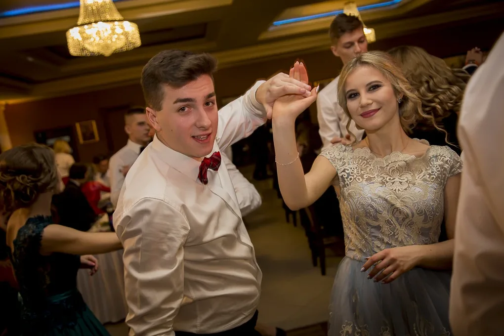 Studniówka LO im. Kopernika (zdjęcia, wideo)