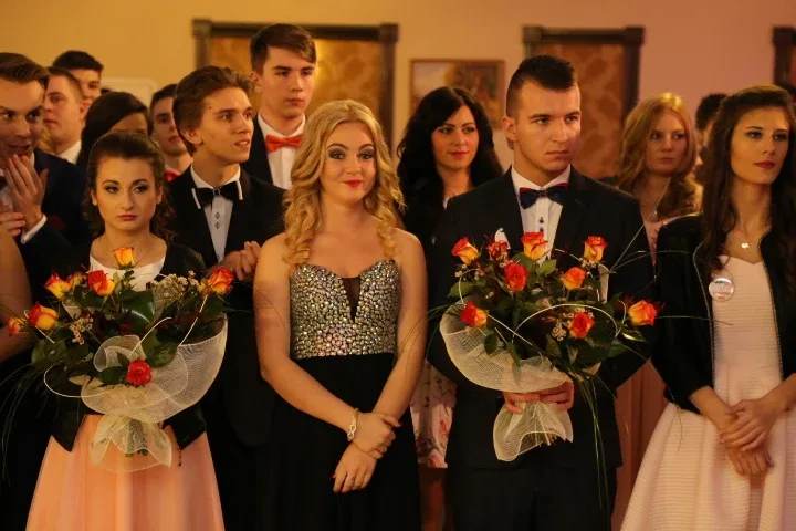 Studniówka Ekonomika - pierwsze zdjęcia