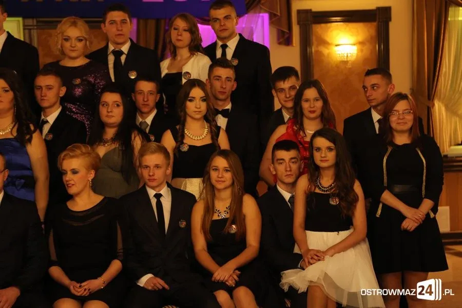 Podróż w czasie. Studniówka Ekonomika i ZS w Małkini