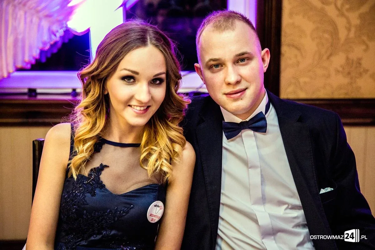 Studniówka Ekonomika 2016 - zobacz zdjęcia i wideo