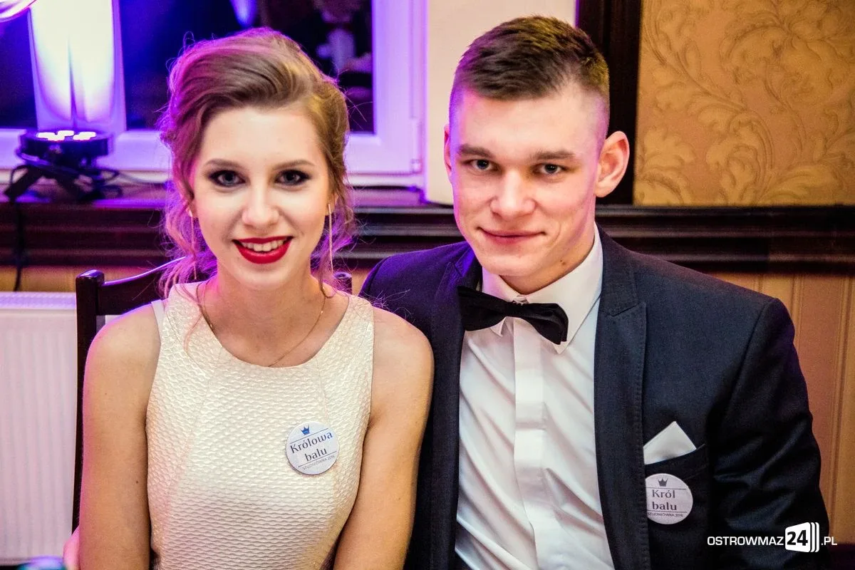Studniówka Ekonomika 2016 - zobacz zdjęcia i wideo