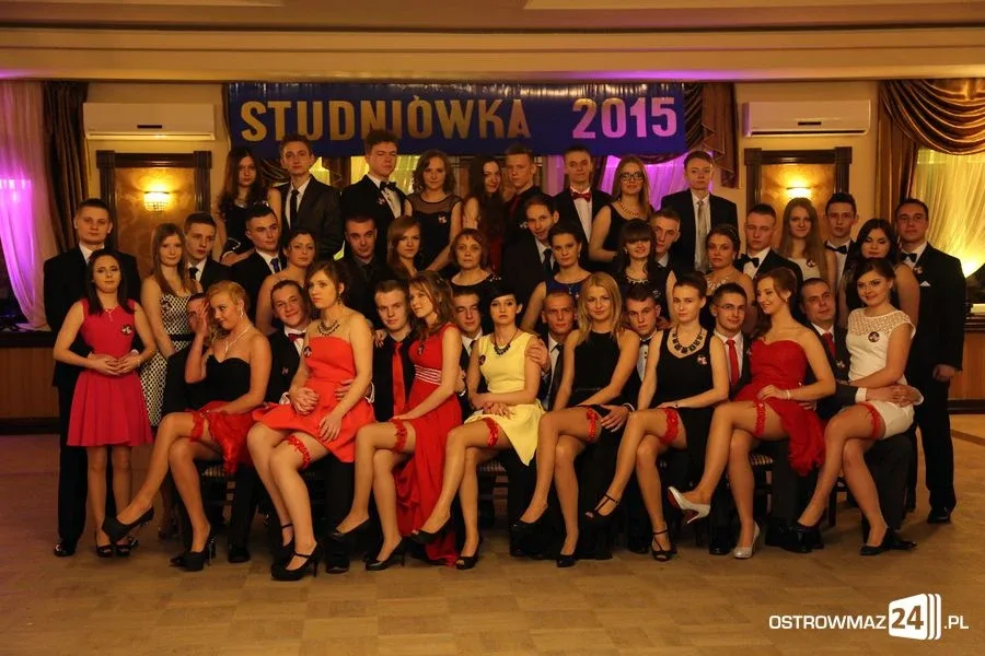 Podróż w czasie. Studniówka Ekonomika i ZS w Małkini
