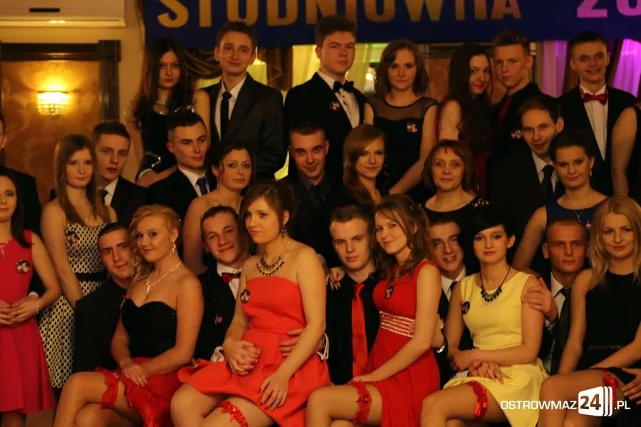Podróż w czasie. Studniówka Ekonomika i ZS w Małkini