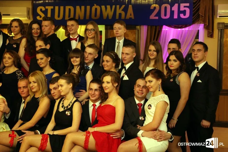 Podróż w czasie. Studniówka Ekonomika i ZS w Małkini