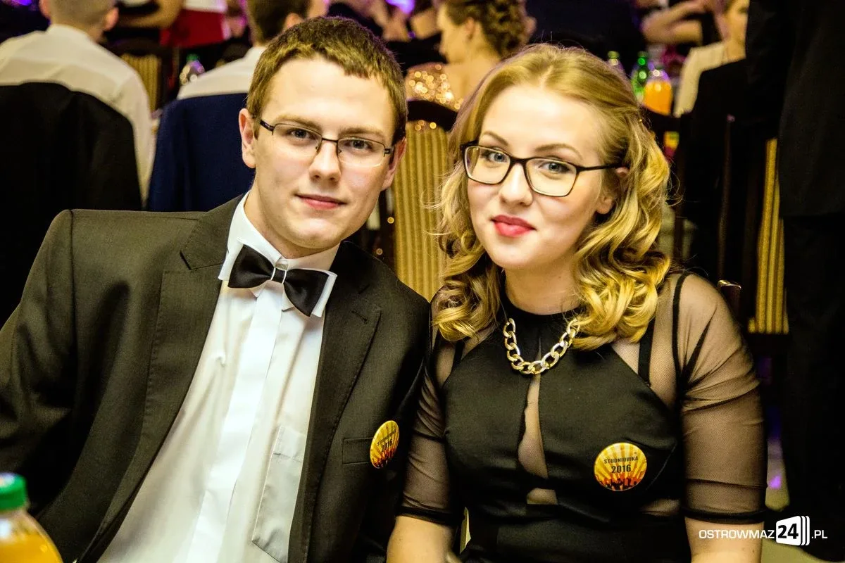 Studniówka Ekonomika 2016 - zobacz zdjęcia i wideo