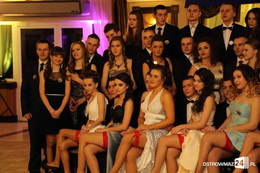 Podróż w czasie. Studniówka Ekonomika i ZS w Małkini