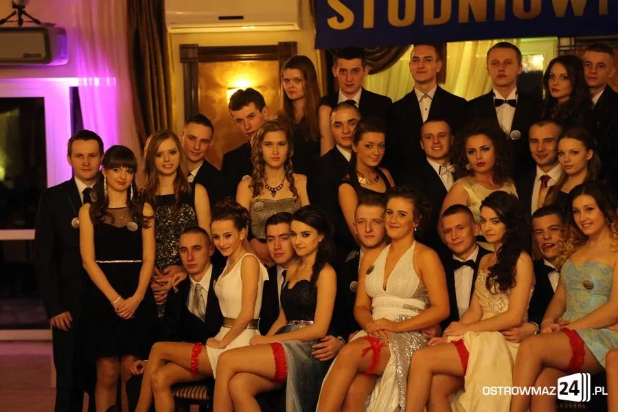 Podróż w czasie. Studniówka Ekonomika i ZS w Małkini