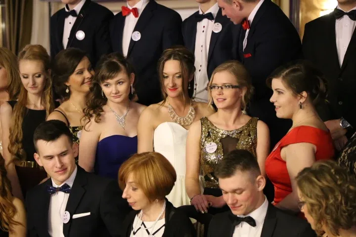 Studniówka Ekonomika - pierwsze zdjęcia
