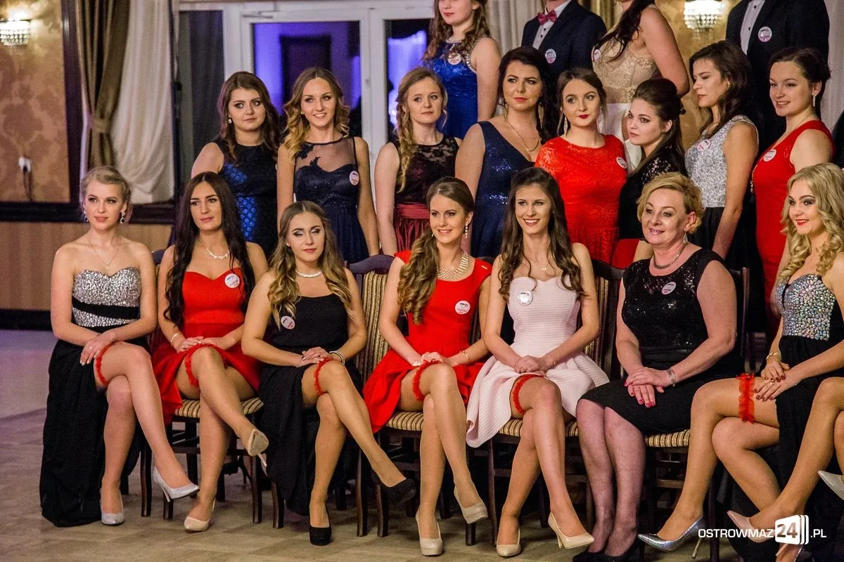 Studniówka Ekonomika 2016 - zobacz zdjęcia i wideo