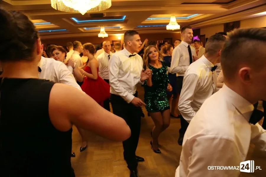 Podróż w czasie. Studniówka Ekonomika i ZS w Małkini
