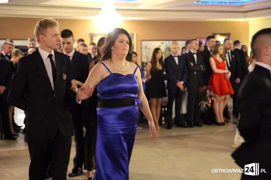 Podróż w czasie. Studniówka Ekonomika i ZS w Małkini