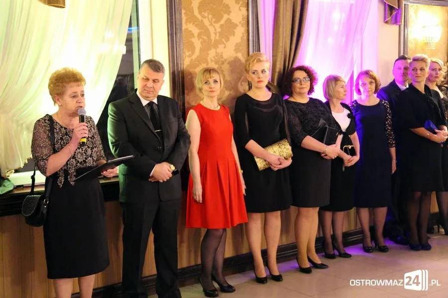 Podróż w czasie. Studniówka Ekonomika i ZS w Małkini