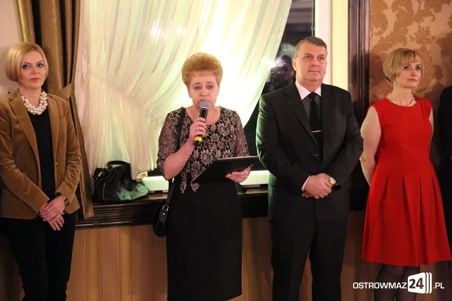 Podróż w czasie. Studniówka Ekonomika i ZS w Małkini