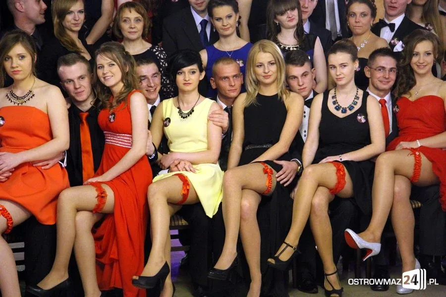 Podróż w czasie. Studniówka Ekonomika i ZS w Małkini