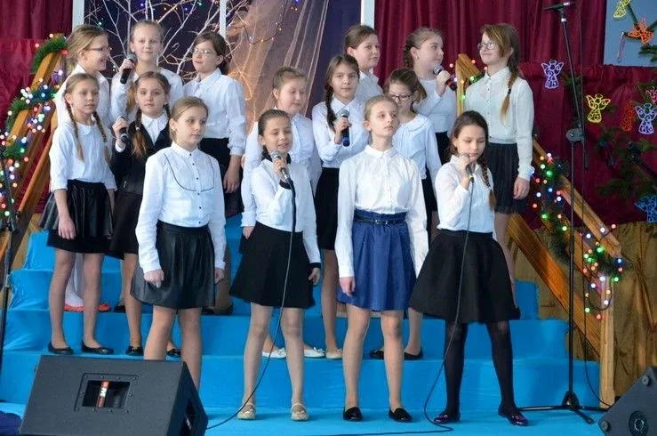 Powiatowy festiwal kolęd i pastorałek (zdjęcia)