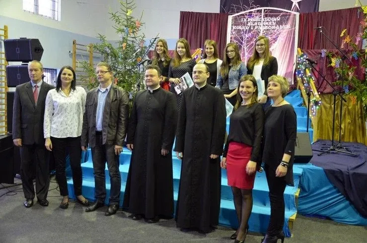 Powiatowy festiwal kolęd i pastorałek (zdjęcia)