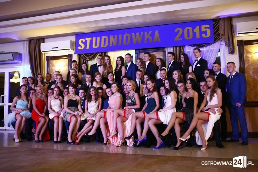 Podróż w czasie. Studniówka Kopernika 2015 (zdjęcia, wideo)
