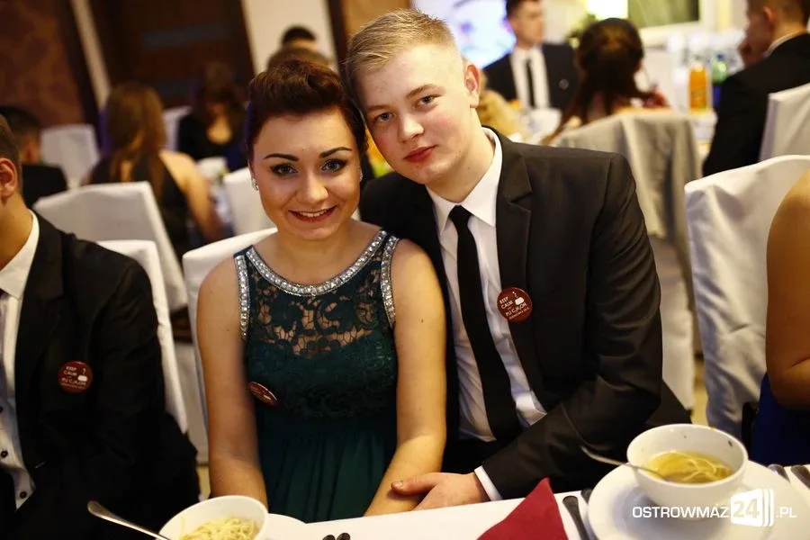 Podróż w czasie. Studniówka Kopernika 2015 (zdjęcia, wideo)