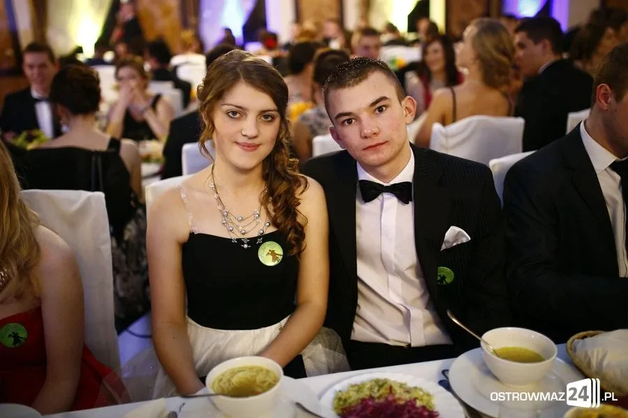 Podróż w czasie. Studniówka Kopernika 2015 (zdjęcia, wideo)