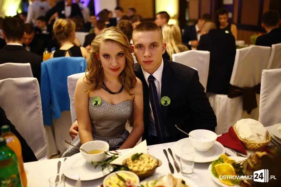 Podróż w czasie. Studniówka Kopernika 2015 (zdjęcia, wideo)