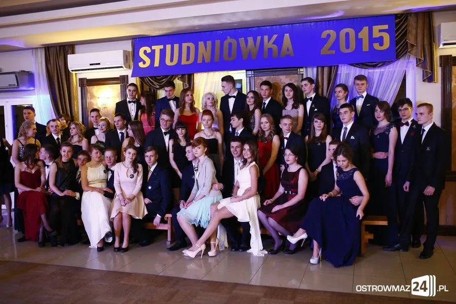 Podróż w czasie. Studniówka Kopernika 2015 (zdjęcia, wideo)