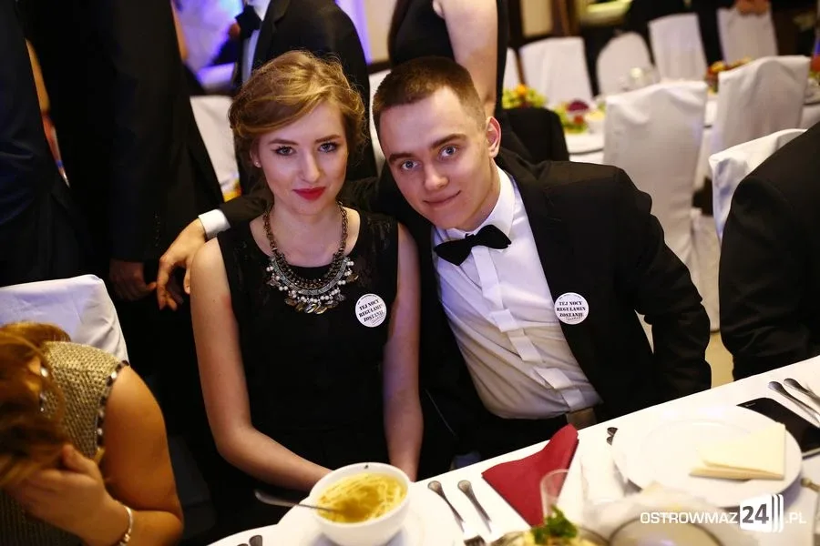 Podróż w czasie. Studniówka Kopernika 2015 (zdjęcia, wideo)