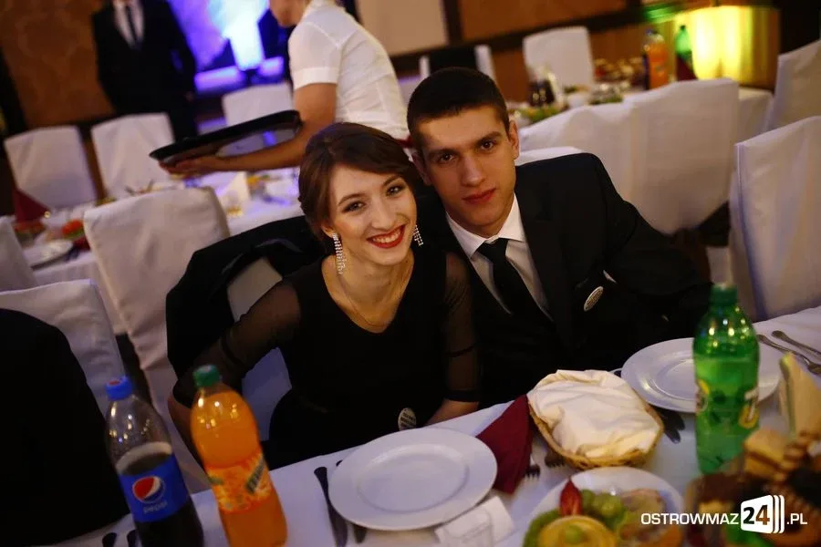 Podróż w czasie. Studniówka Kopernika 2015 (zdjęcia, wideo)