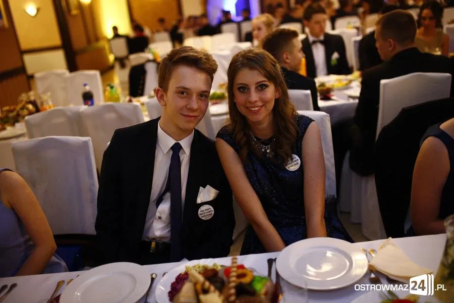 Podróż w czasie. Studniówka Kopernika 2015 (zdjęcia, wideo)