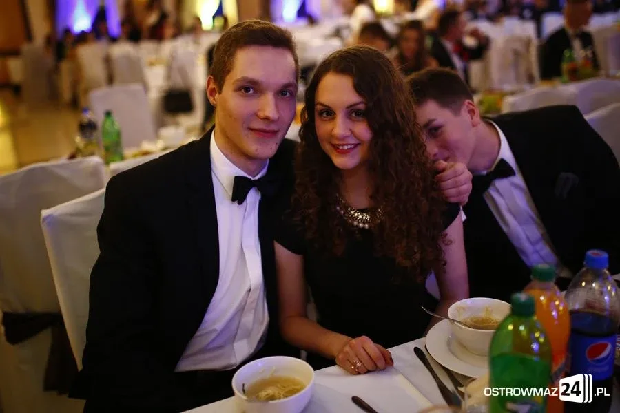 Podróż w czasie. Studniówka Kopernika 2015 (zdjęcia, wideo)