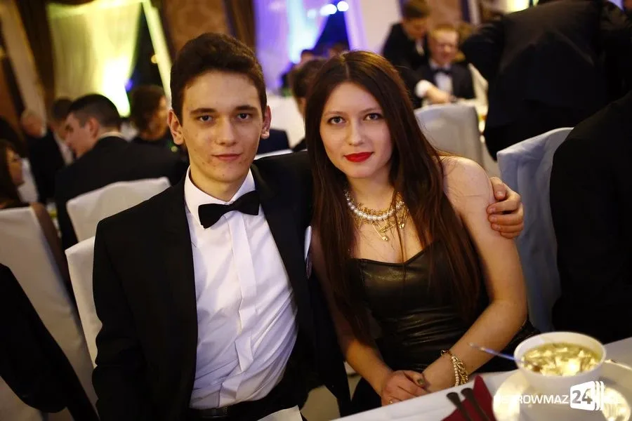 Podróż w czasie. Studniówka Kopernika 2015 (zdjęcia, wideo)