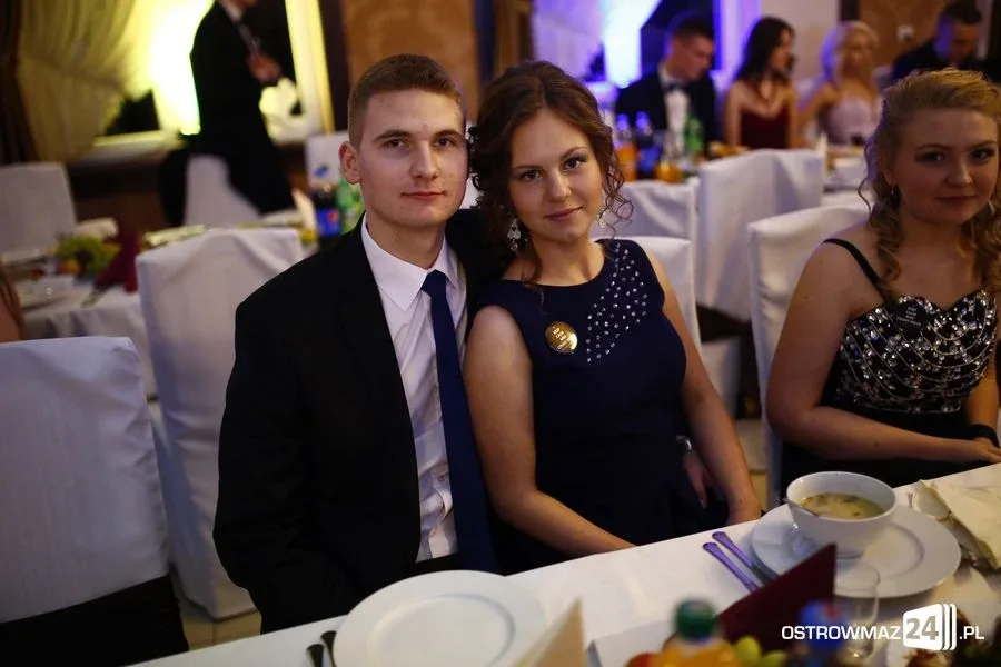 Podróż w czasie. Studniówka Kopernika 2015 (zdjęcia, wideo)