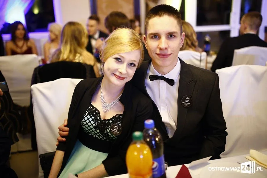 Podróż w czasie. Studniówka Kopernika 2015 (zdjęcia, wideo)