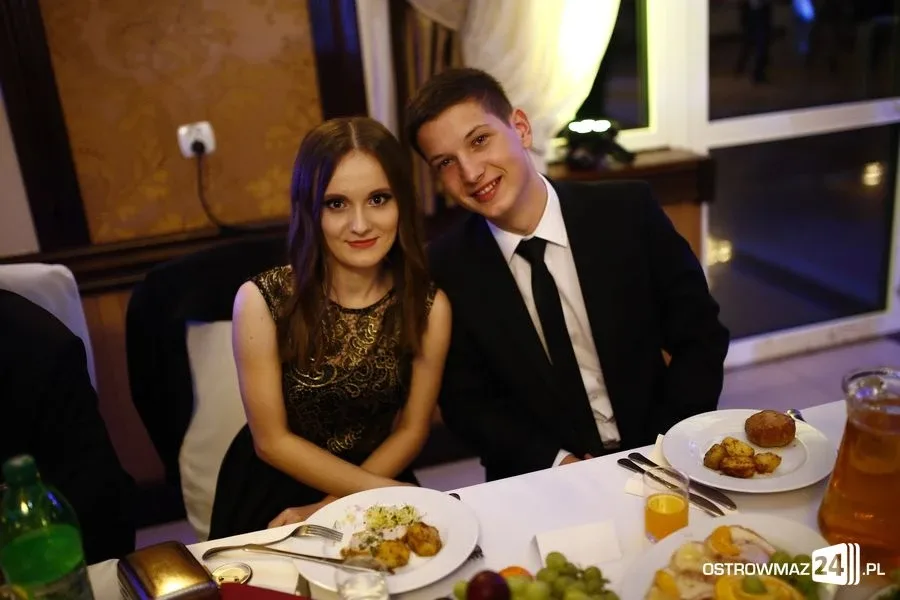 Podróż w czasie. Studniówka Kopernika 2015 (zdjęcia, wideo)